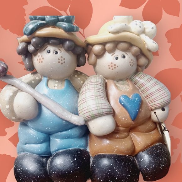 Henton figurine 2 lady hobos - Picture 1 of 3